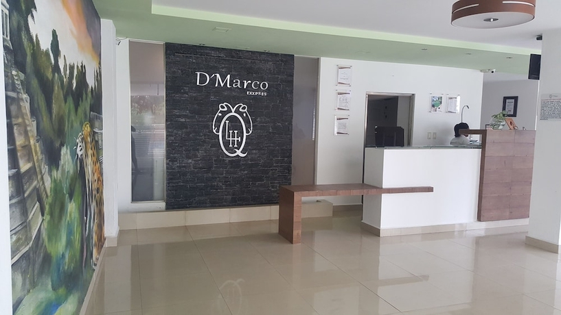 Imagen de los interiores del Hotel La Quinta Exxpres. Foto 14