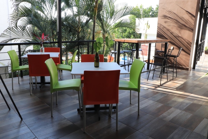 Imagen de la habitación del Hotel La Quinta Exxpres. Foto 11