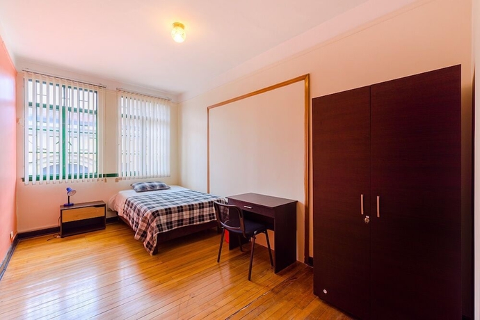 Imagen de la habitación del Hotel La Quinta - Hostel. Foto 4