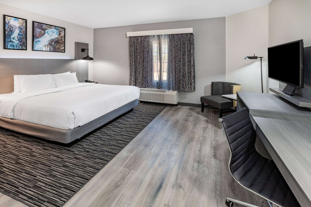 Imagen de la habitación del Hotel La Quinta Inn And Suites By Wyndham Ardmore. Foto 3