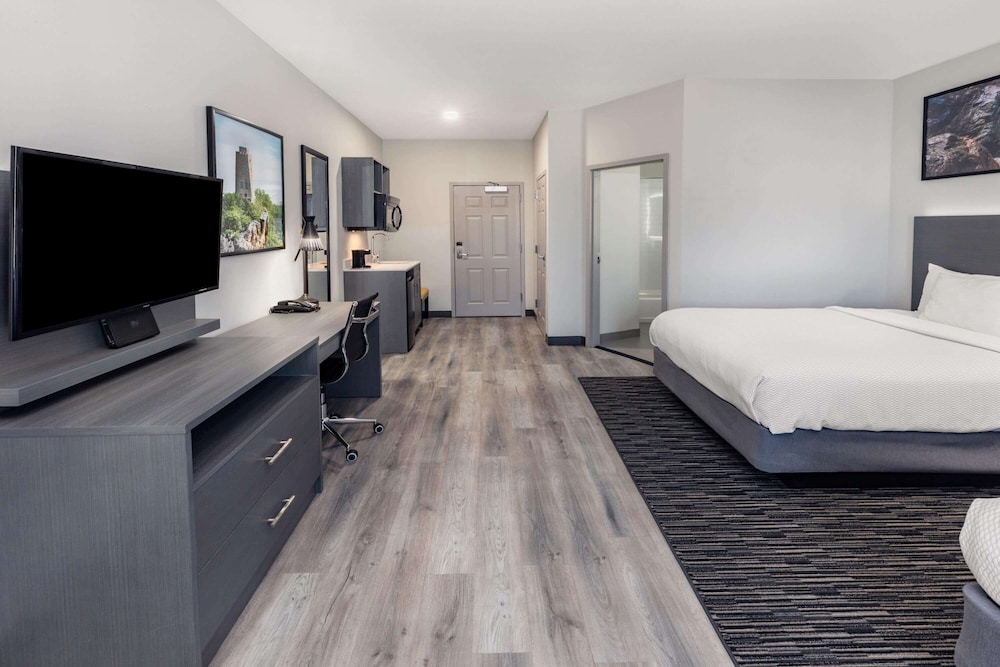 Imagen de la habitación del Hotel La Quinta Inn And Suites By Wyndham Ardmore. Foto 6