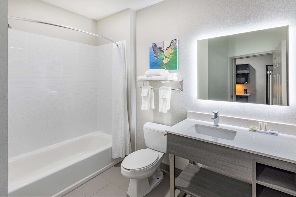 Imagen de la habitación del Hotel La Quinta Inn And Suites By Wyndham Ardmore. Foto 13