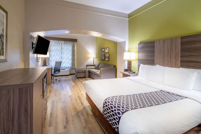 Imagen de la habitación del Hotel La Quinta Inn And Suites By Wyndham Atlanta Stockbridge. Foto 4