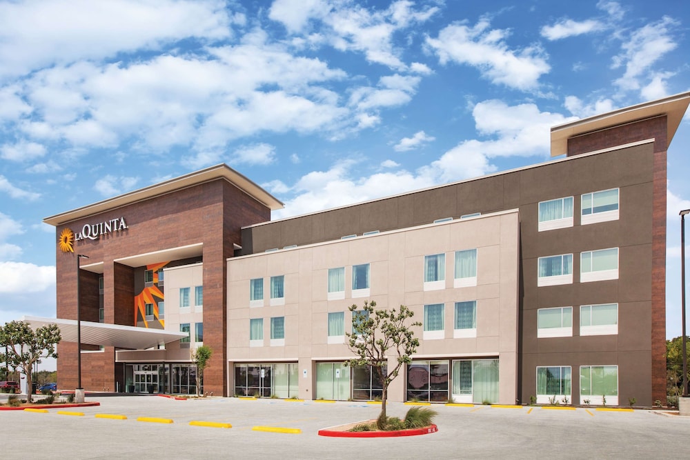 Imagen general del Hotel La Quinta Inn And Suites By Wyndham Bardstown. Foto 1