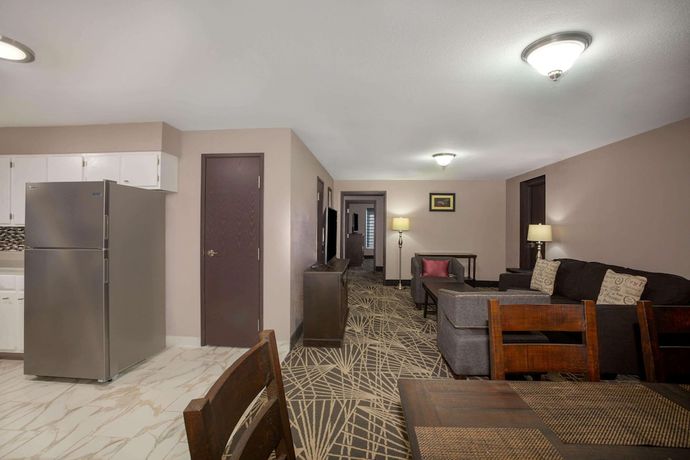 Imagen de la habitación del Hotel La Quinta Inn And Suites By Wyndham Branson. Foto 3