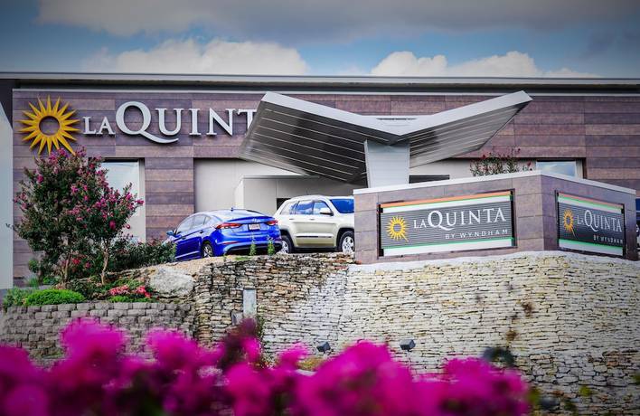 Imagen general del Hotel La Quinta Inn And Suites By Wyndham Branson. Foto 1