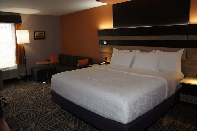 Imagen de la habitación del Hotel La Quinta Inn And Suites By Wyndham Branson. Foto 6