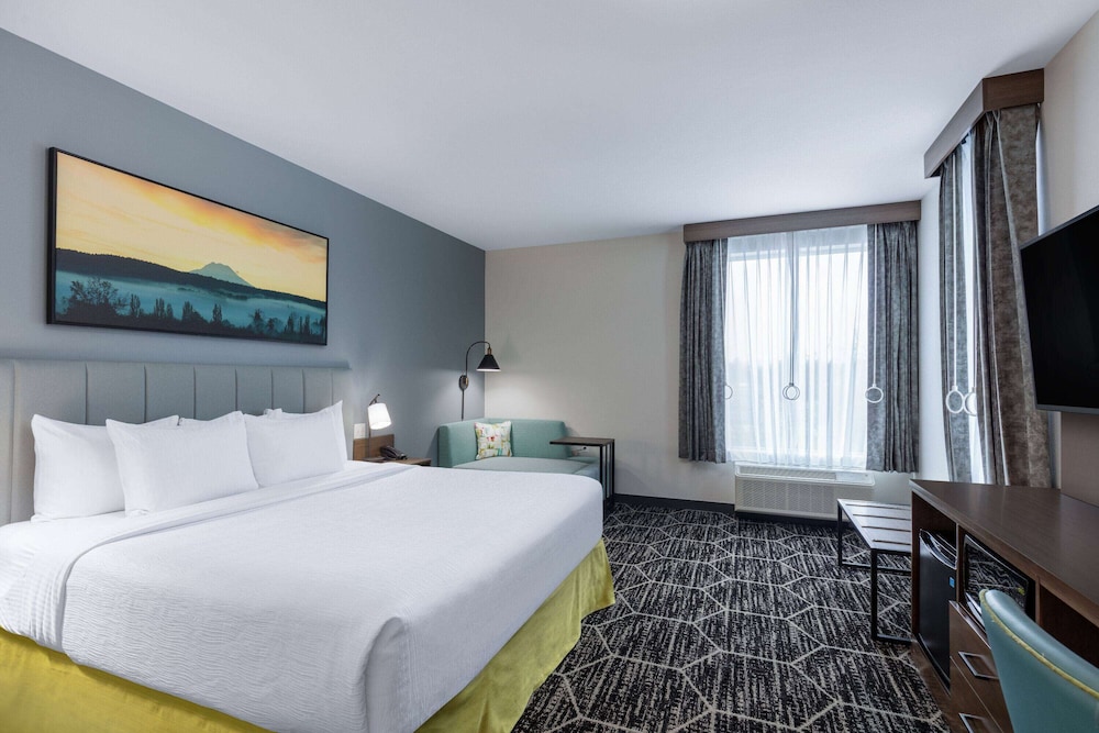 Imagen de la habitación del Hotel La Quinta Inn And Suites By Wyndham Centralia. Foto 4