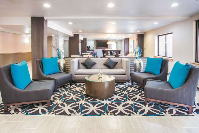 Imagen de los interiores del Hotel La Quinta Inn And Suites By Wyndham Cincinnati Ne - Mason. Foto 19