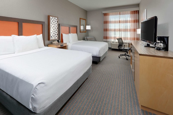 Imagen de la habitación del Hotel La Quinta Inn And Suites By Wyndham Dallas Love Field. Foto 2
