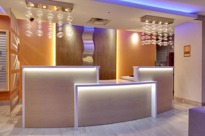 Imagen de los interiores del Hotel La Quinta Inn And Suites By Wyndham Dallas Love Field. Foto 20