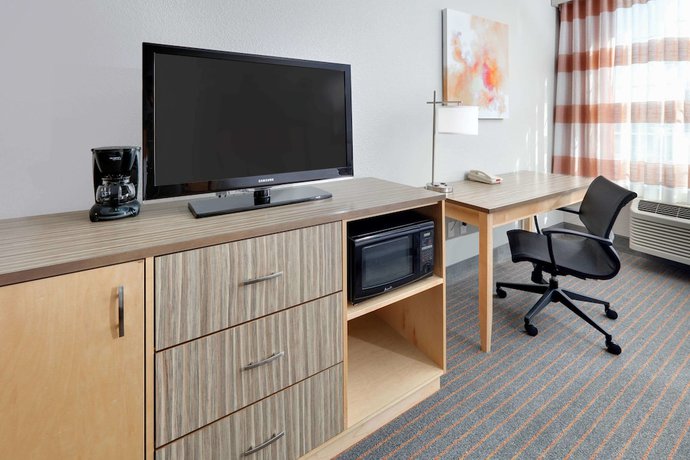 Imagen de la habitación del Hotel La Quinta Inn And Suites By Wyndham Dallas Love Field. Foto 18