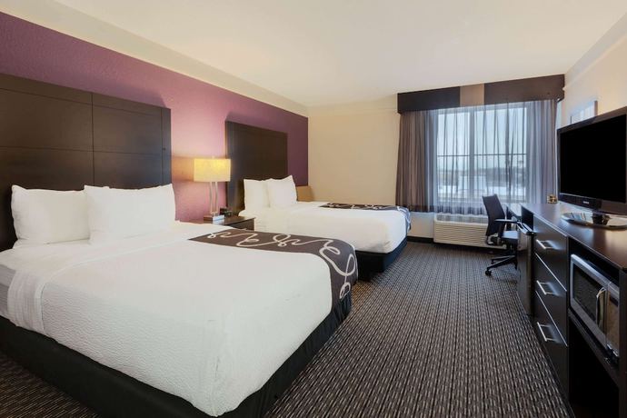 Imagen de la habitación del Hotel La Quinta Inn And Suites By Wyndham Detroit Utica. Foto 9