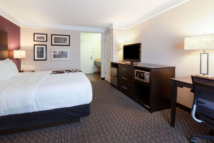 Imagen de la habitación del Hotel La Quinta Inn And Suites By Wyndham Detroit Utica. Foto 10