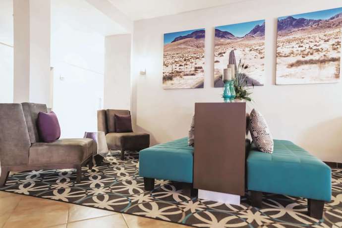 Imagen de los interiores del Hotel La Quinta Inn And Suites By Wyndham Dumas. Foto 19
