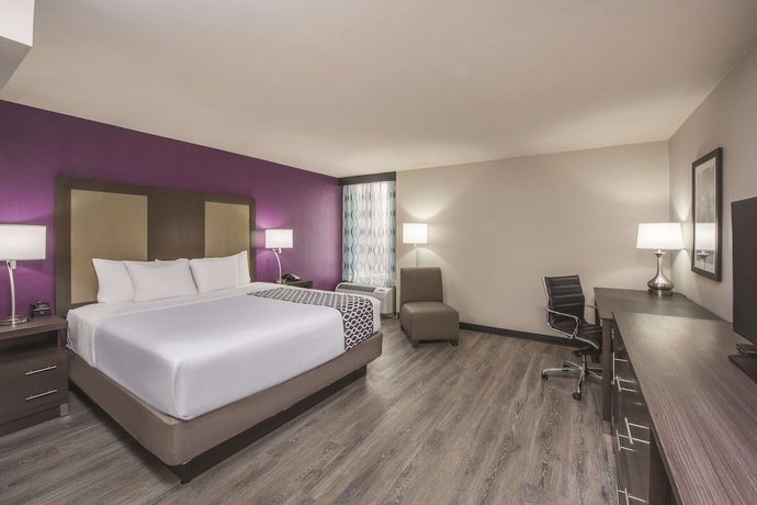 Imagen de la habitación del Hotel La Quinta Inn And Suites By Wyndham Festus - St. Louis South. Foto 5
