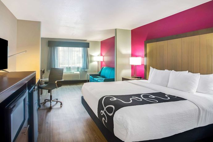 Imagen de la habitación del Hotel La Quinta Inn And Suites By Wyndham Fort Smith. Foto 9