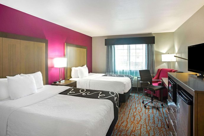 Imagen de la habitación del Hotel La Quinta Inn And Suites By Wyndham Fort Smith. Foto 15