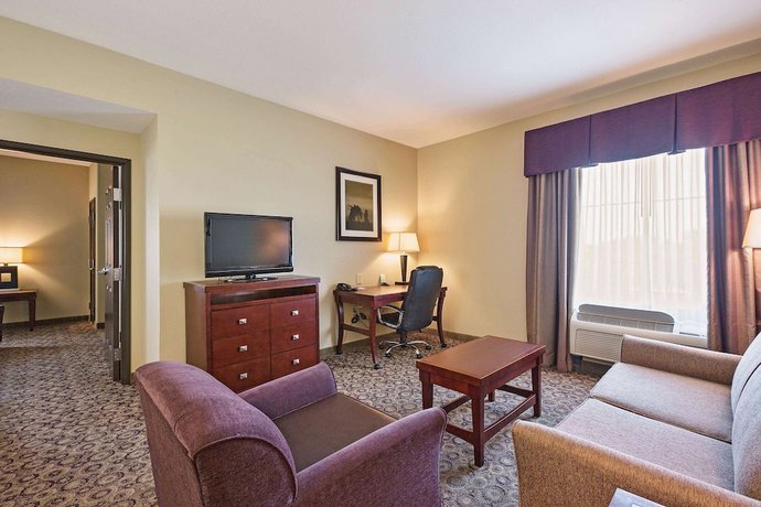 Imagen de la habitación del Hotel La Quinta Inn And Suites By Wyndham Fort Worth Ne Mall. Foto 2