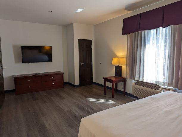 Imagen de la habitación del Hotel La Quinta Inn And Suites By Wyndham Fort Worth Ne Mall. Foto 6