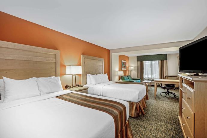 Imagen de la habitación del Hotel La Quinta Inn And Suites By Wyndham Grand Forks. Foto 10