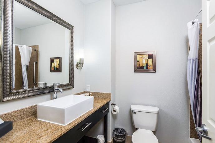 Imagen de la habitación del Hotel La Quinta Inn And Suites By Wyndham Livingston. Foto 5