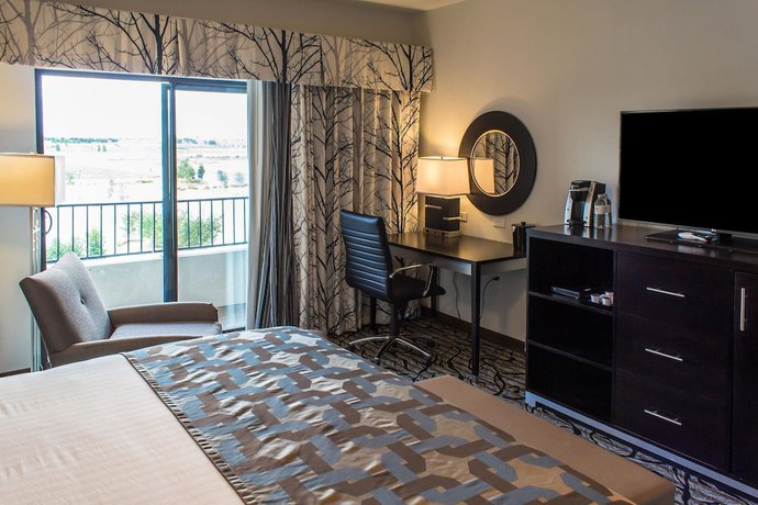 Imagen de la habitación del Hotel La Quinta Inn And Suites By Wyndham Lubbock Southwest. Foto 4