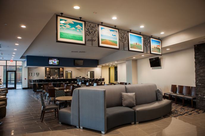 Imagen de los interiores del Hotel La Quinta Inn And Suites By Wyndham Lubbock Southwest. Foto 19