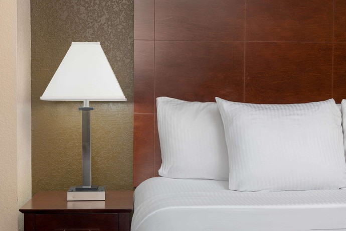 Imagen de la habitación del Hotel La Quinta Inn And Suites By Wyndham Macon West. Foto 5