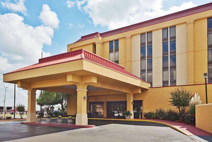 Imagen general del Hotel La Quinta Inn And Suites By Wyndham Memphis Airport Graceland. Foto 1