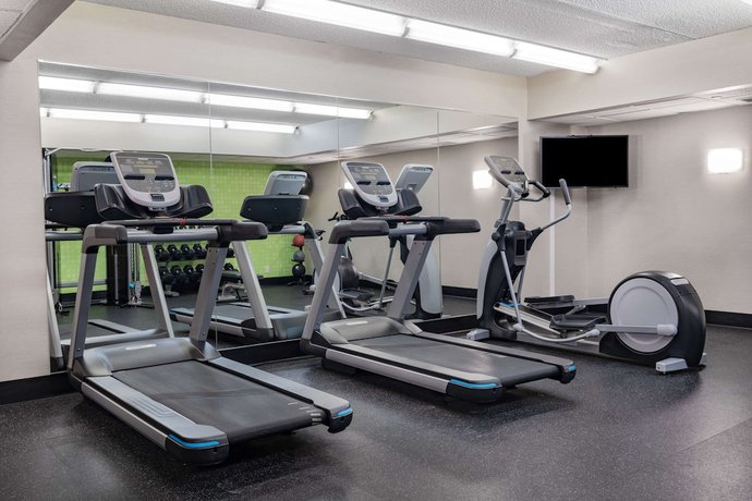 Imagen de los interiores del Hotel La Quinta Inn And Suites By Wyndham Minneapolis-minnetonka. Foto 12