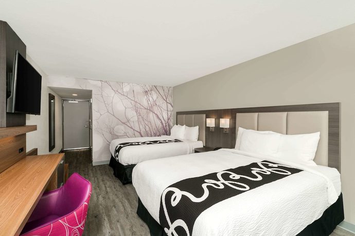 Imagen de la habitación del Hotel La Quinta Inn And Suites By Wyndham Mobile. Foto 3