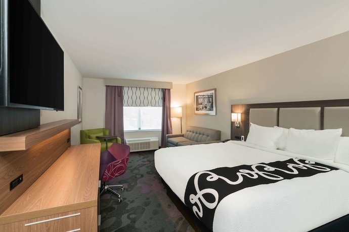 Imagen de la habitación del Hotel La Quinta Inn And Suites By Wyndham Mobile. Foto 4