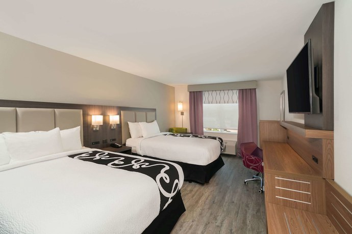 Imagen de la habitación del Hotel La Quinta Inn And Suites By Wyndham Mobile. Foto 5
