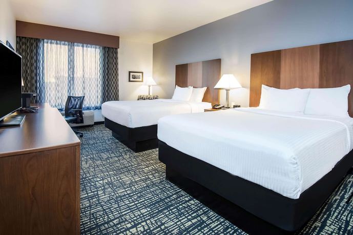 Imagen de la habitación del Hotel La Quinta Inn And Suites By Wyndham Morgantown. Foto 16