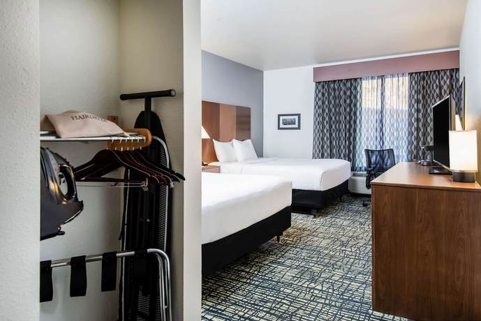 Imagen de la habitación del Hotel La Quinta Inn And Suites By Wyndham Morgantown. Foto 17