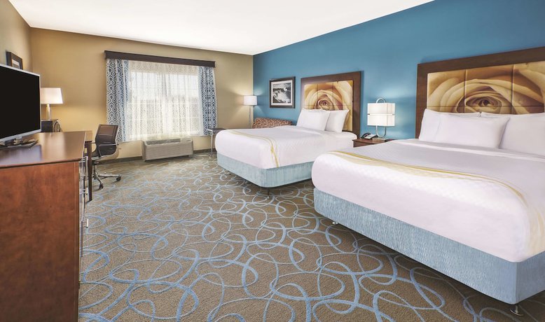 Imagen de la habitación del Hotel La Quinta Inn And Suites By Wyndham Niagara Falls. Foto 7