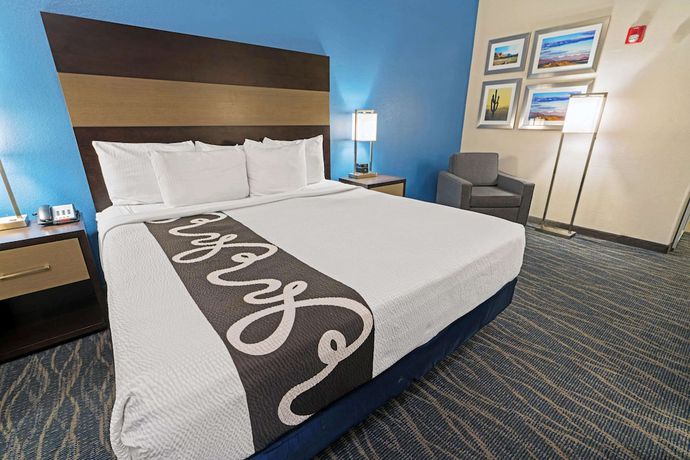 Imagen de la habitación del Hotel La Quinta Inn And Suites By Wyndham Phoenix I-10 West. Foto 4