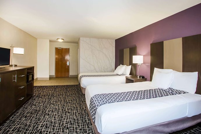 Imagen de la habitación del Hotel La Quinta Inn And Suites By Wyndham Pontoon Beach. Foto 6