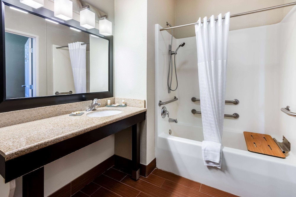 Imagen general del Hotel La Quinta Inn And Suites By Wyndham Roswell. Foto 1