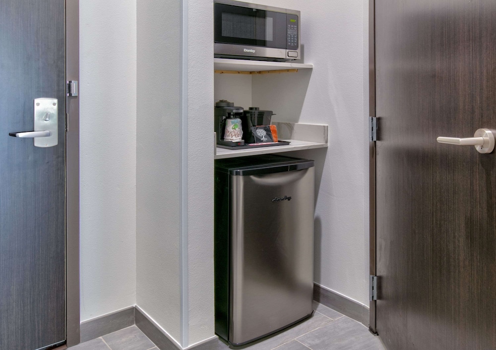 Imagen de la habitación del Hotel La Quinta Inn And Suites By Wyndham Terrell. Foto 9