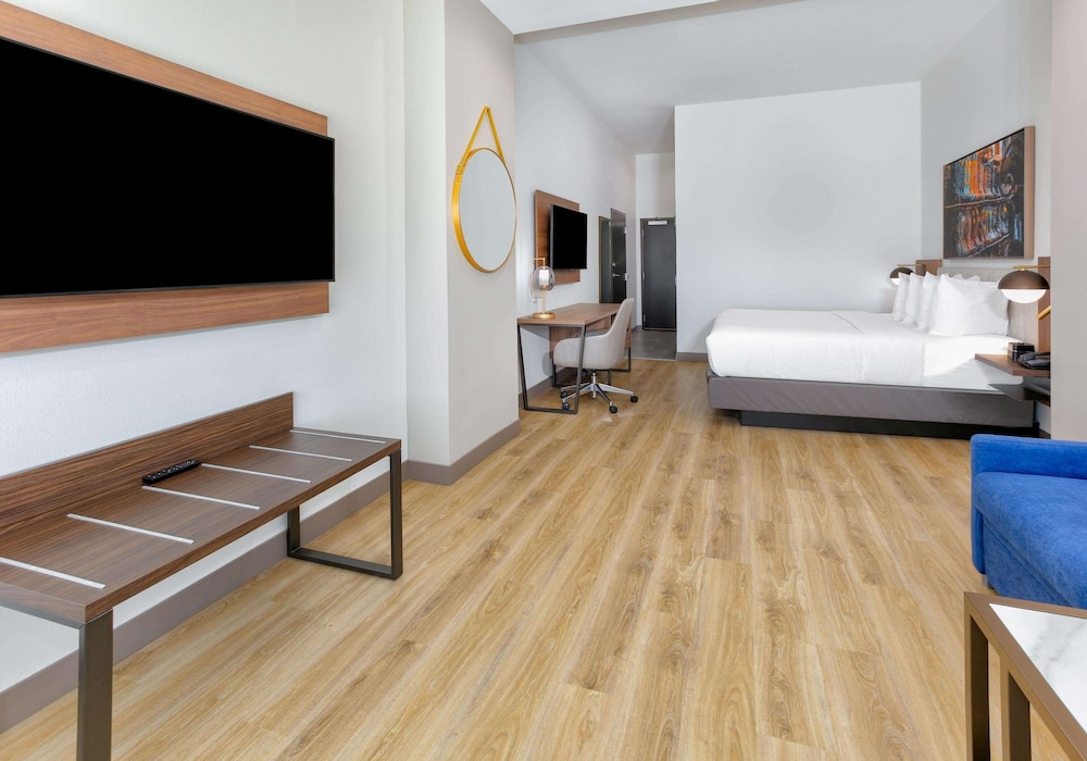 Imagen de la habitación del Hotel La Quinta Inn And Suites By Wyndham Terrell. Foto 15