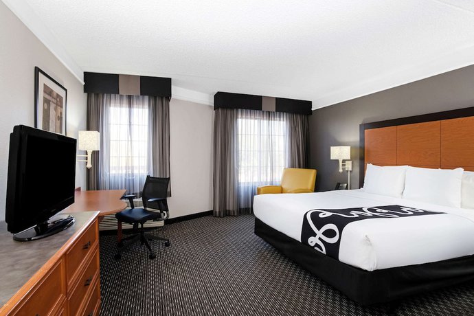Imagen de la habitación del Hotel La Quinta Inn And Suites By Wyndham Tucson Airport. Foto 9
