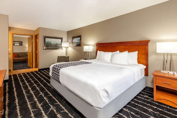 Imagen de la habitación del Hotel La Quinta Inn And Suites By Wyndham Vancouver. Foto 6