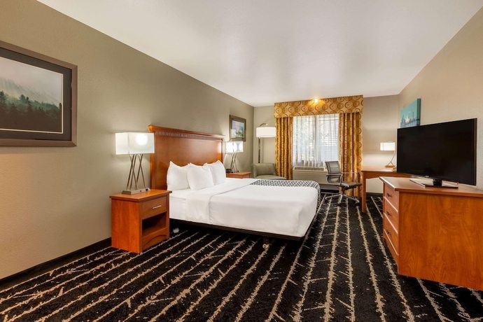 Imagen de la habitación del Hotel La Quinta Inn And Suites By Wyndham Vancouver. Foto 12