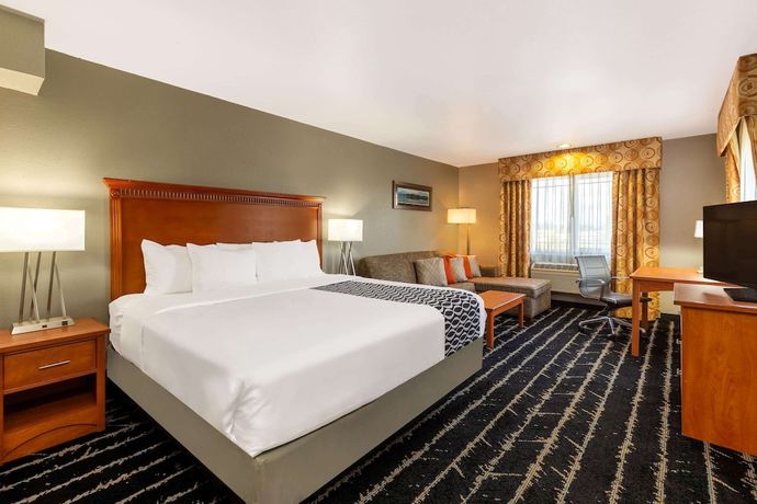 Imagen de la habitación del Hotel La Quinta Inn And Suites By Wyndham Vancouver. Foto 17