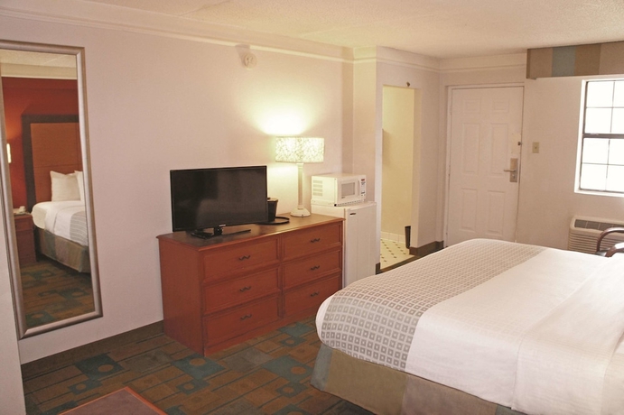 Imagen de la habitación del Hotel La Quinta Inn By Wyndham Amarillo Mid-city. Foto 12