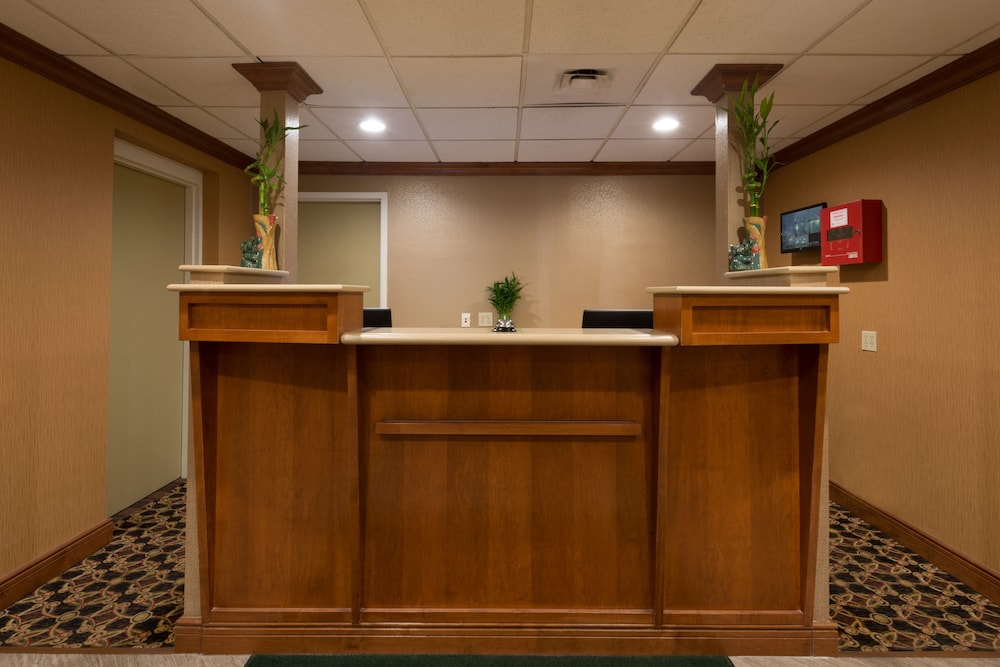 Imagen de los interiores del Hotel La Quinta Inn By Wyndham Buffalo Airport. Foto 16
