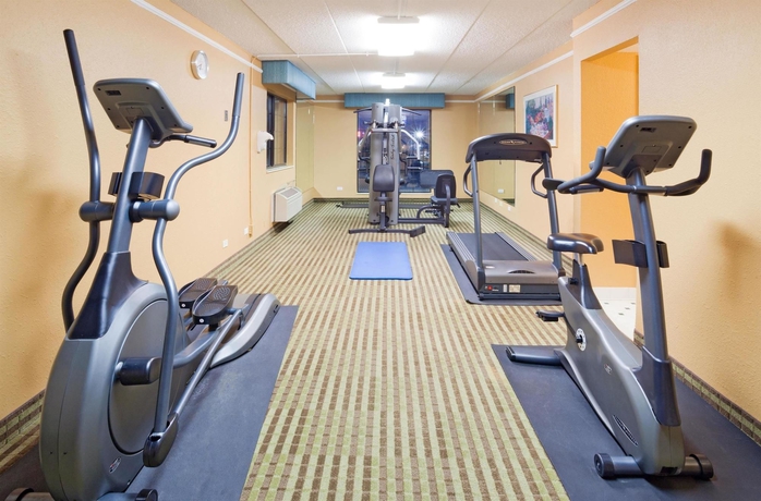Imagen de los interiores del Hotel La Quinta Inn By Wyndham Chicago O'hare Airport. Foto 11