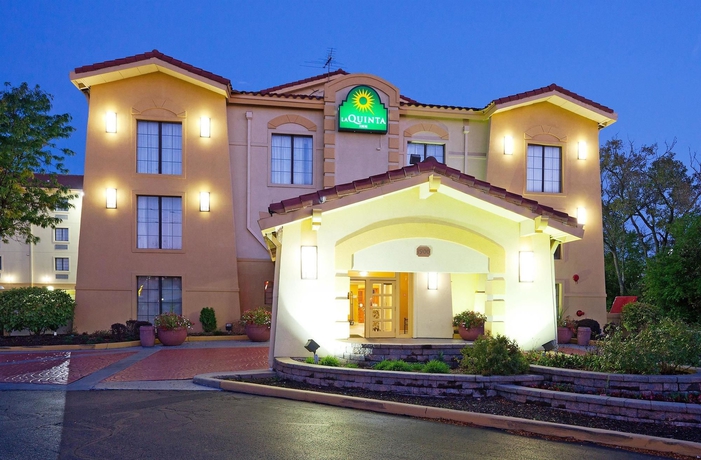 Imagen general del Hotel La Quinta Inn By Wyndham Chicago O'hare Airport. Foto 2